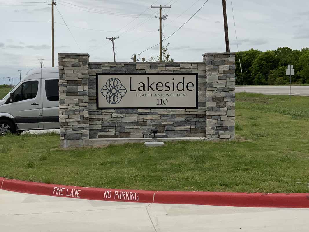/Lakeside%20Health%20&%20Wellness